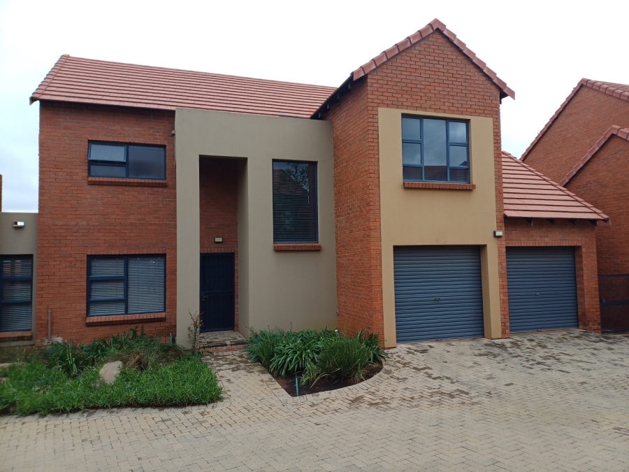 3 Bedroom Property for Sale in Wild Olive Estate Free State